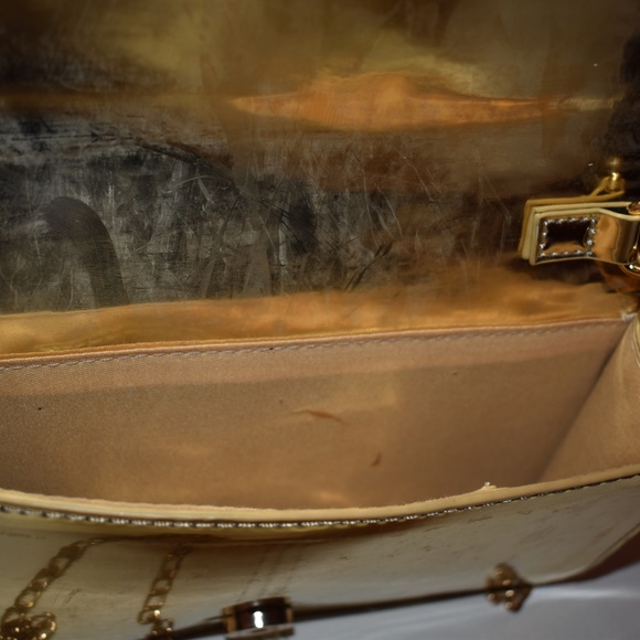 GOLD Crossbody - Picture 2 of 2
